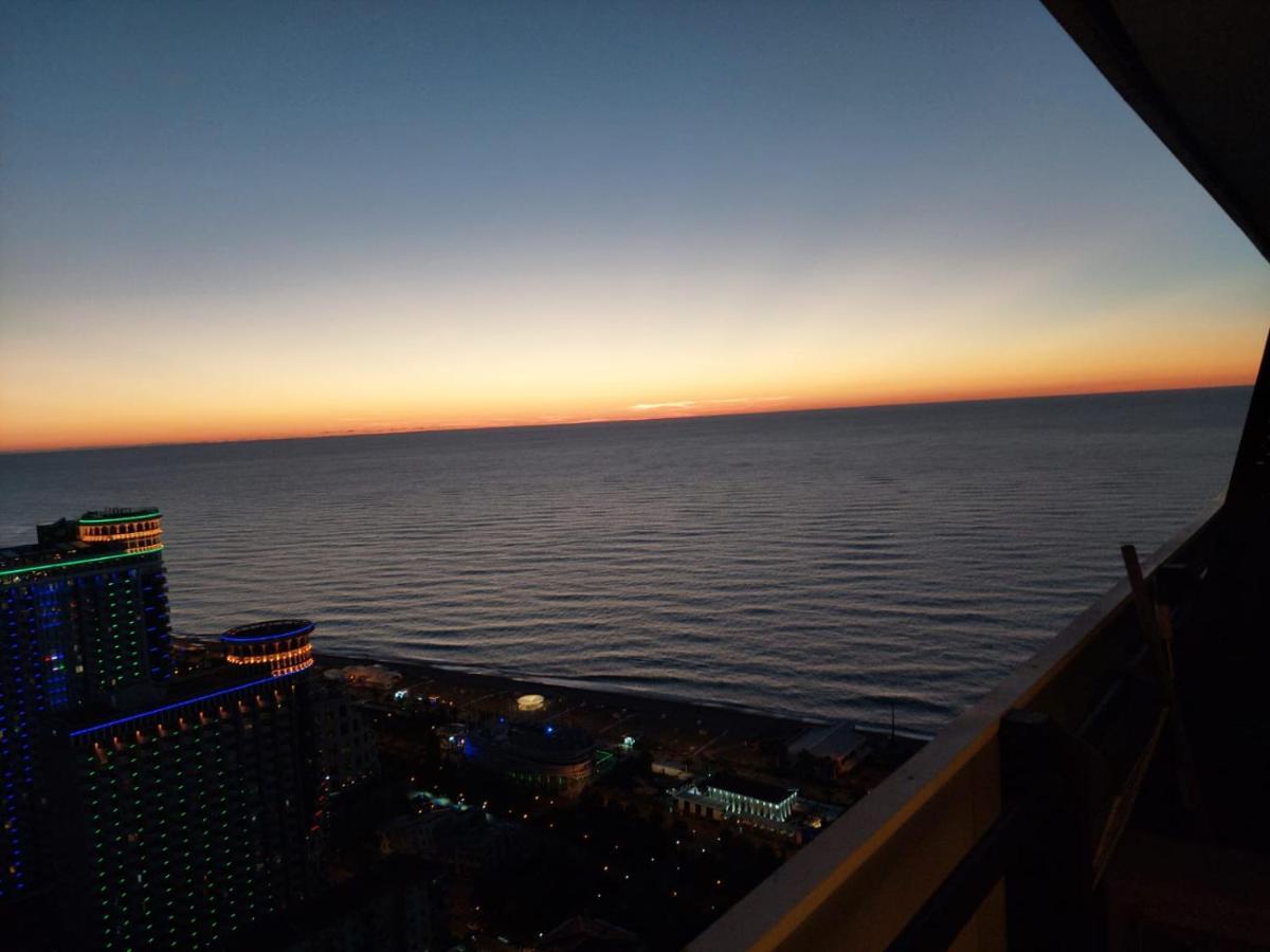 Orbi Twin Tower Apartement Batumi Exteriér fotografie